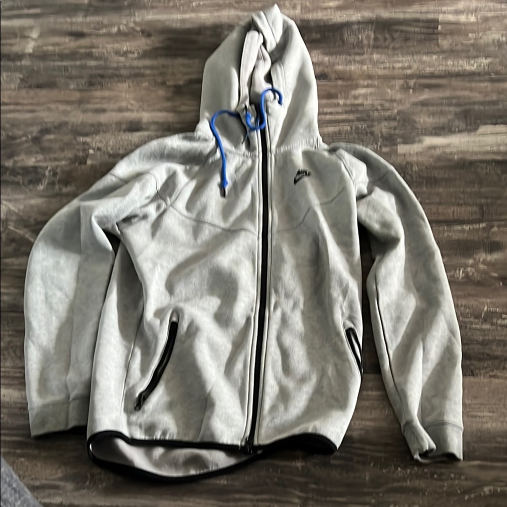 Nike Light Gray Hoodie with Blue Drawstrings